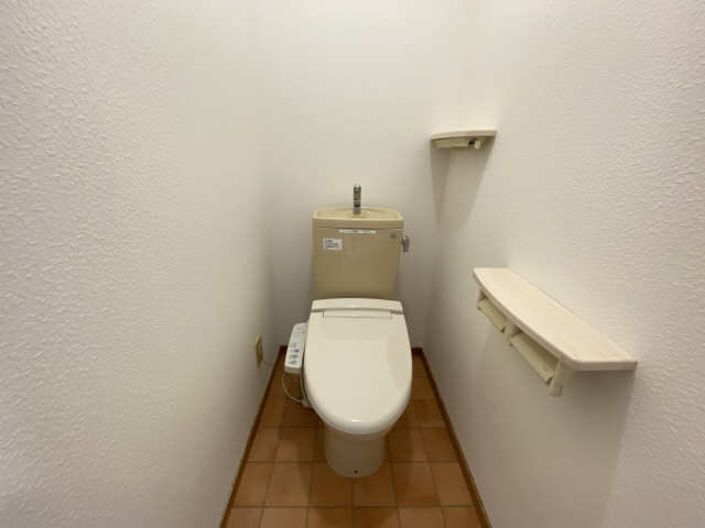 ＰＲＥＣＩＯＵＳ　ＡＫＡＯ 5階 WC