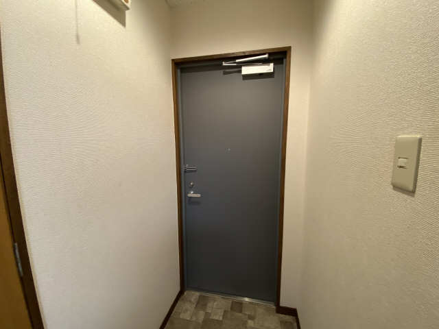 サンライズホーム鍵屋 1階 玄関