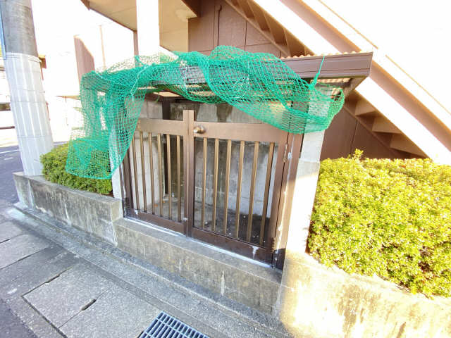 ゴミ置場