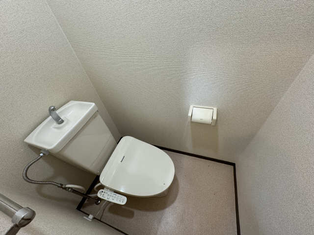 コーポ日比野Ｄ・Ｅ 2階 WC