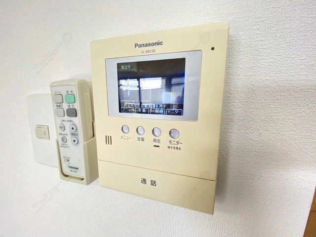 モニター付きインターホン