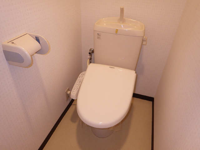 クレール　イワタ 4階 WC