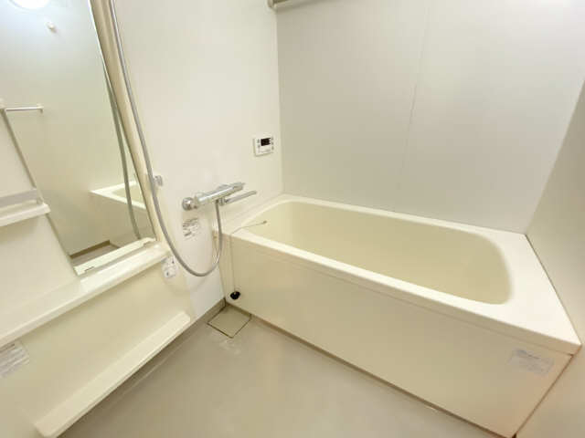 ヴェラーノ　マレ 5階 浴室
