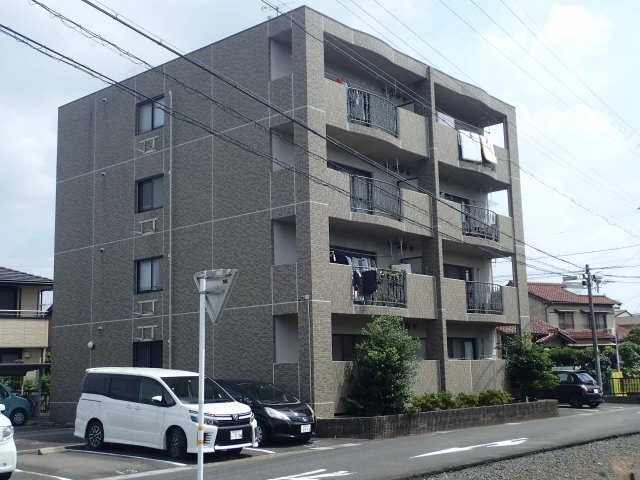 南西外観