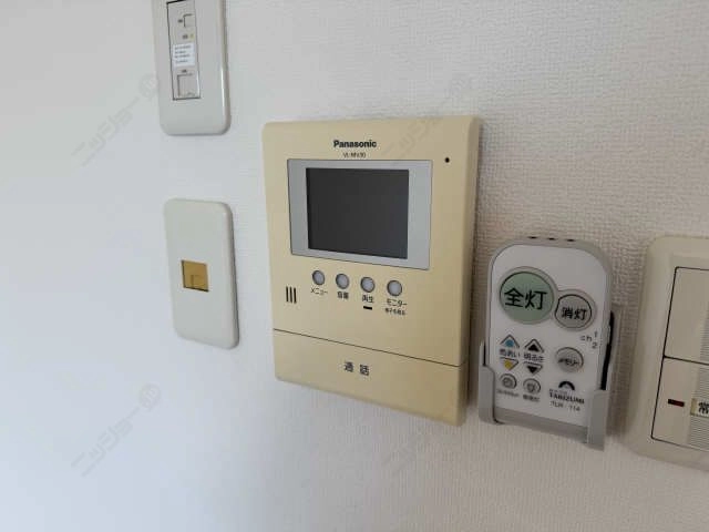 モニター付きインターホン