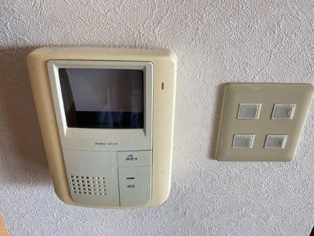 モニター付きインターホン