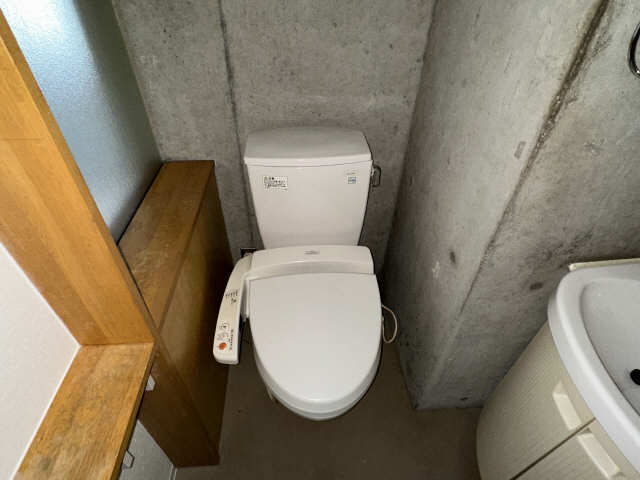 WC