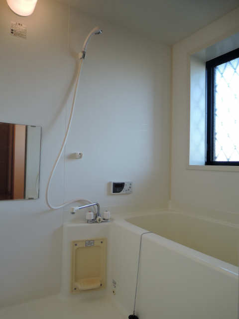 フローラⅡ 3階 浴室