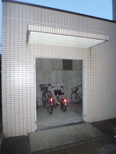 サンライン岐阜コーポ 2階 駐輪場