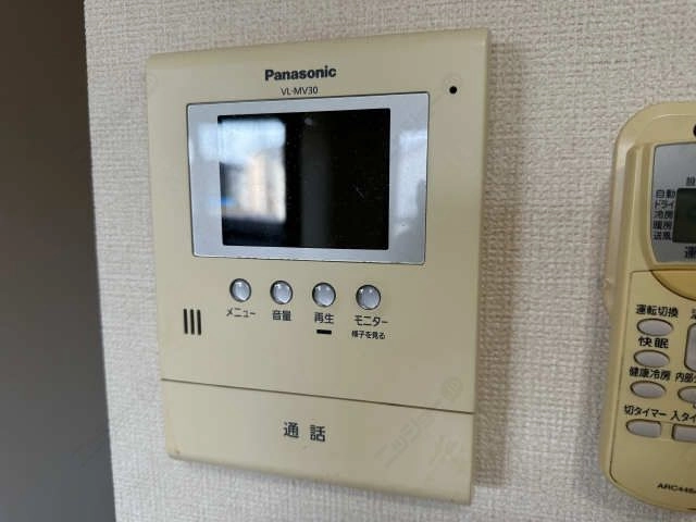 モニター付きインターホン