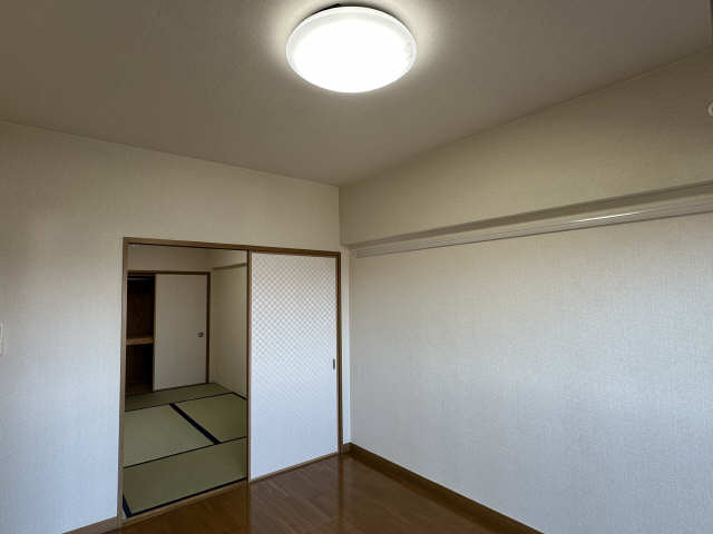 洋室1