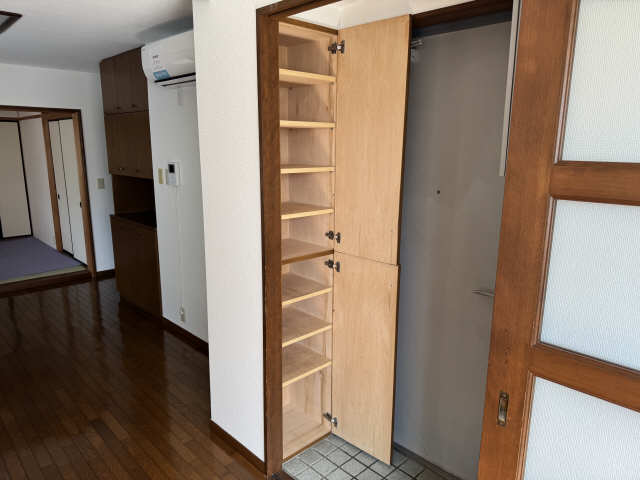 シューズBOX
