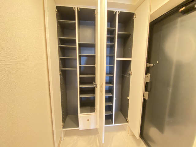 シューズBOX