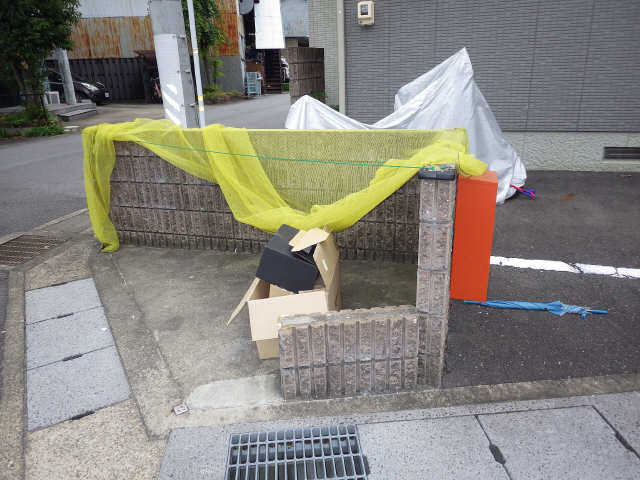 ゴミステーション