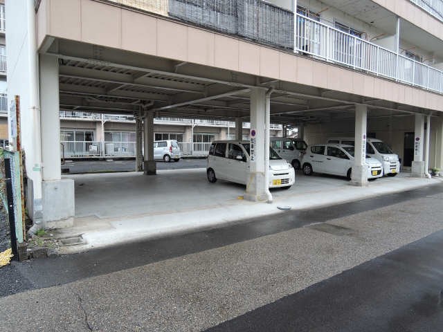 多恵第二ビル 3階 駐車場