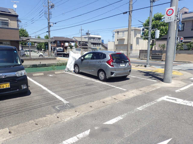 敷地外駐車場