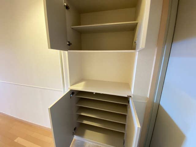 シューズBOX