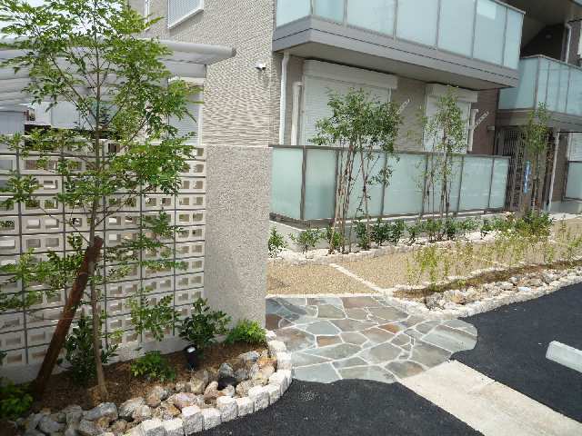 外構