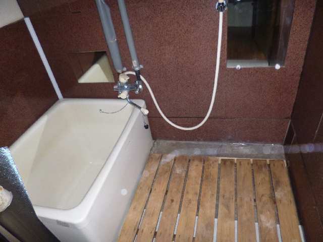 松鴻町福地貸家  浴室