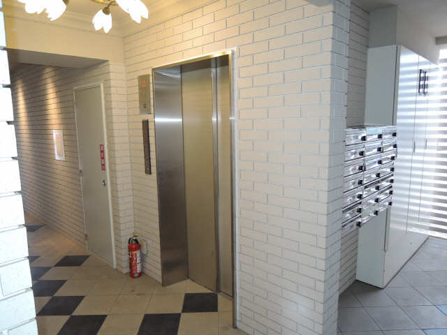 エレベーター