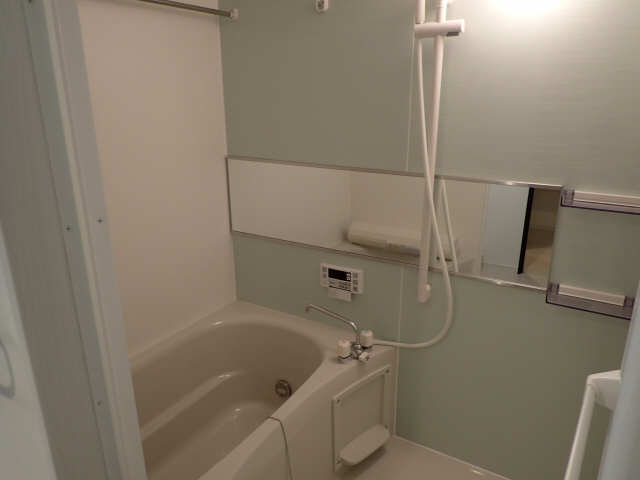 ＳＬＩＦＥ岐阜ＭＯＴＯＺＵＭＩ 4階 浴室