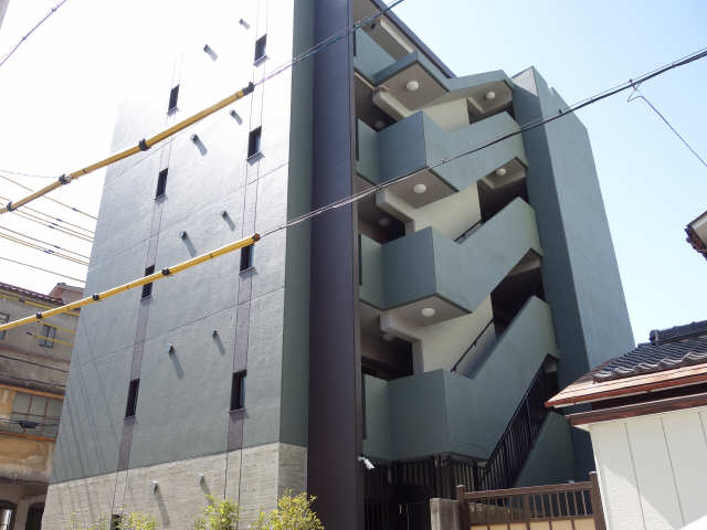 北東外観