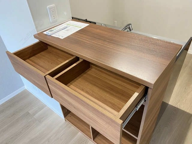 カウンター収納