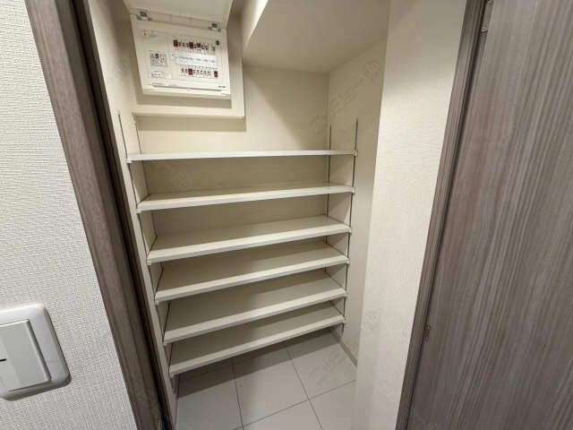 シューズBOX