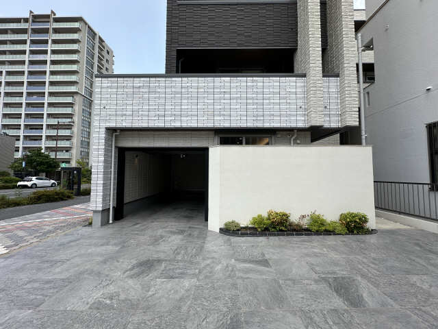 ガレージ