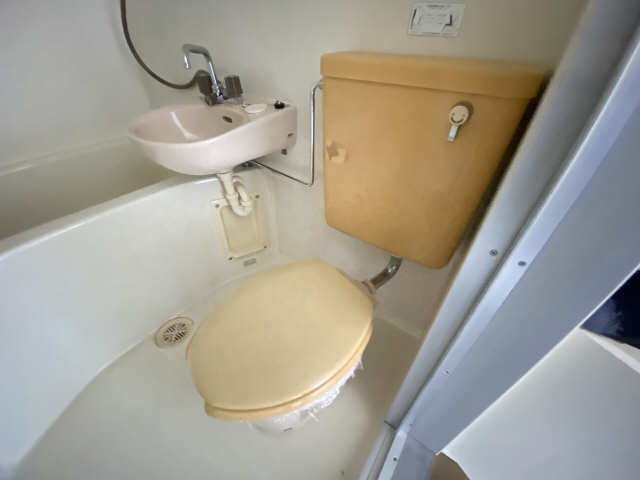 WC