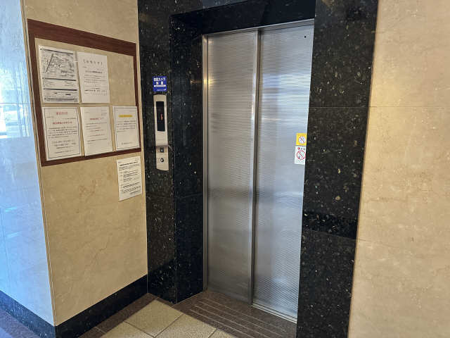 エレベーター