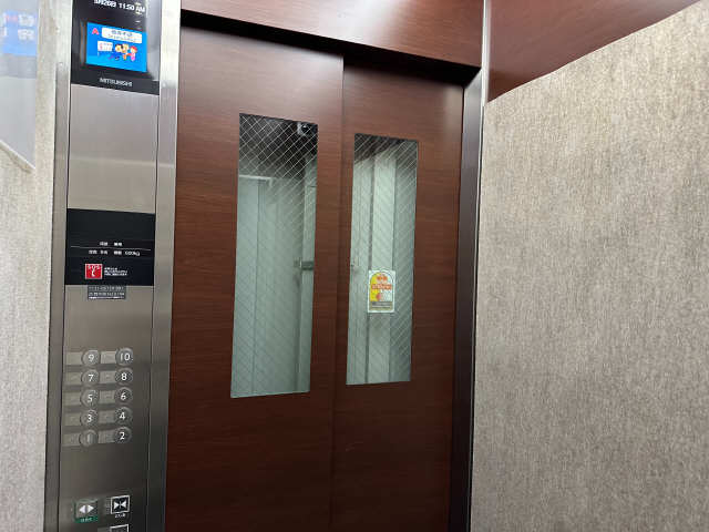 エレベーター