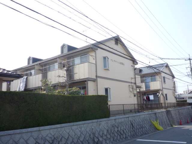 Ａ，Ｂ棟