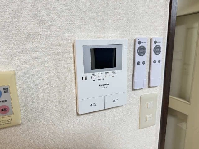 モニター付きインターホン