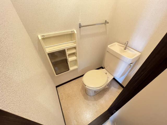 サン　ビューラ１２ 2階 WC
