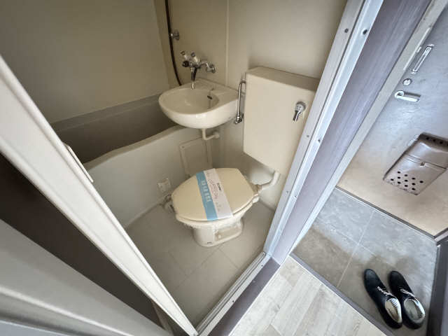 WC