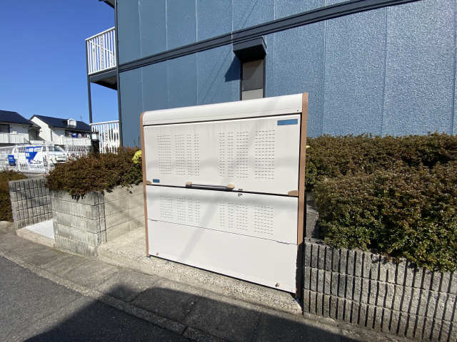 ごみ置き場