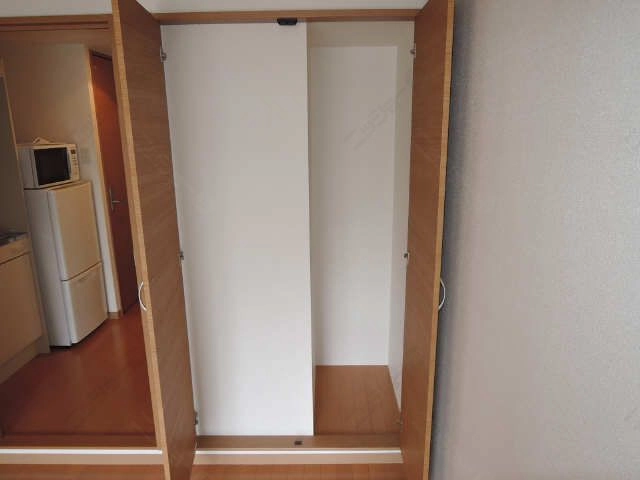 収  納（同型）