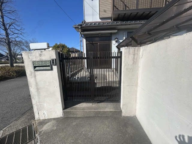 門