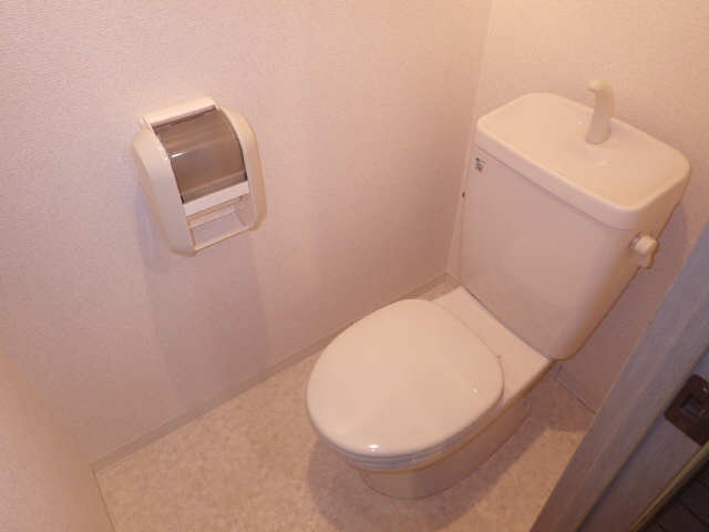 デミトリー松原Ⅱ 3階 WC
