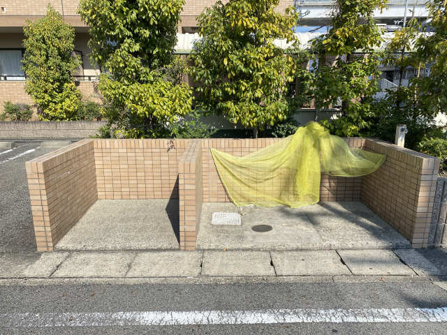 ごみ集積場
