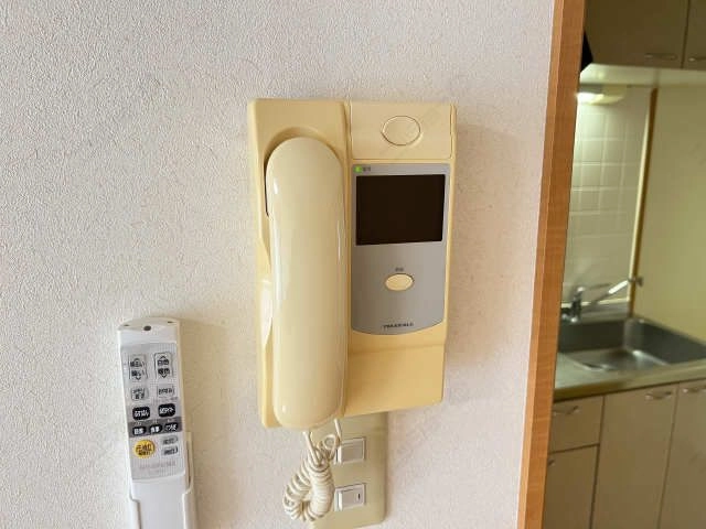 インターホン