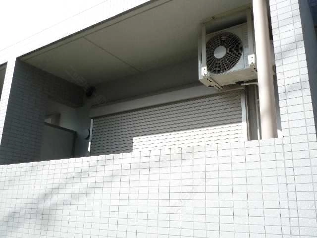 シャッター(1階)