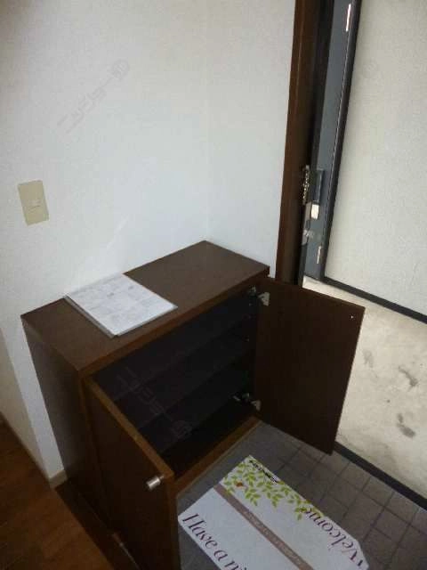 シューズボックス