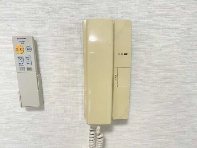 インターホン
