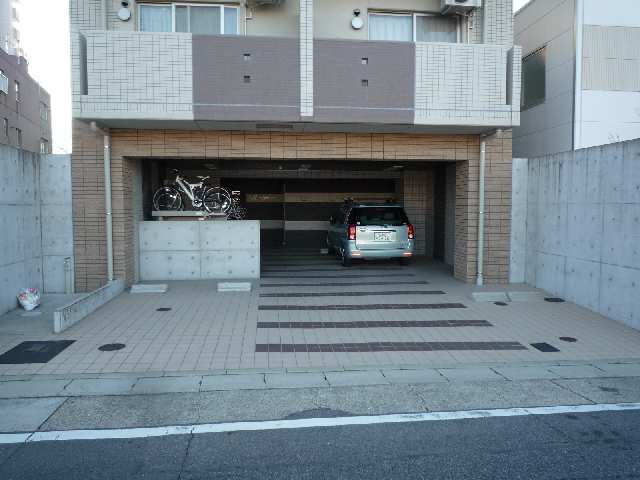 正面入口