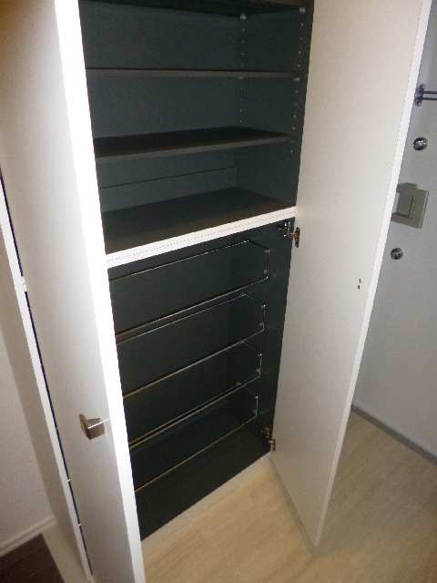 シューズボックス