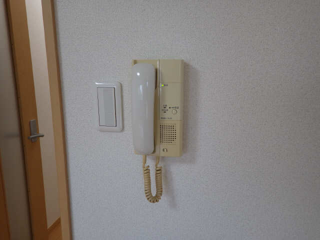 インターホン