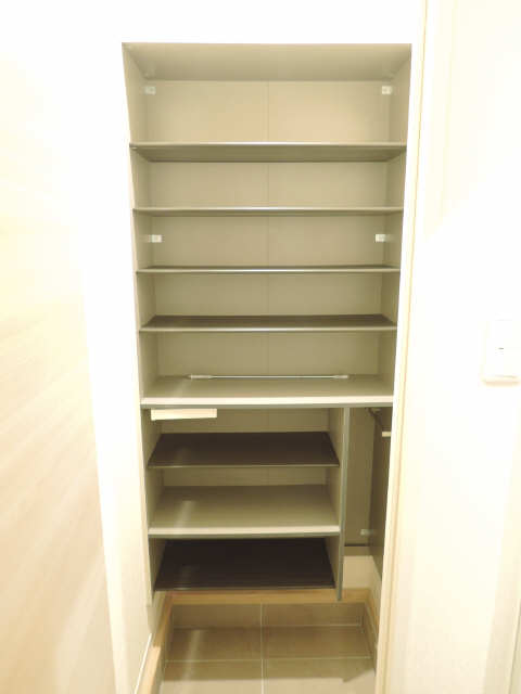 シューズBOX