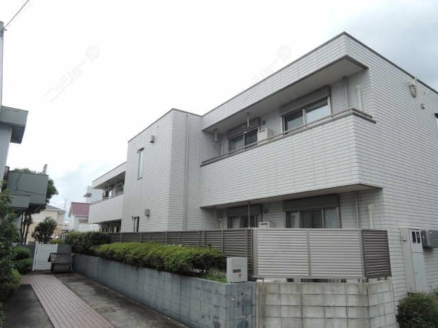 外観・ベランダ面